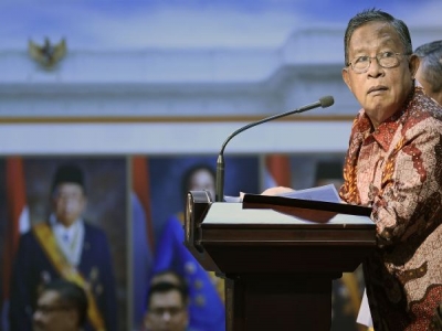 PEMERINTAH AKAN SUSUN SISTEM LOGISTIK NASIONAL